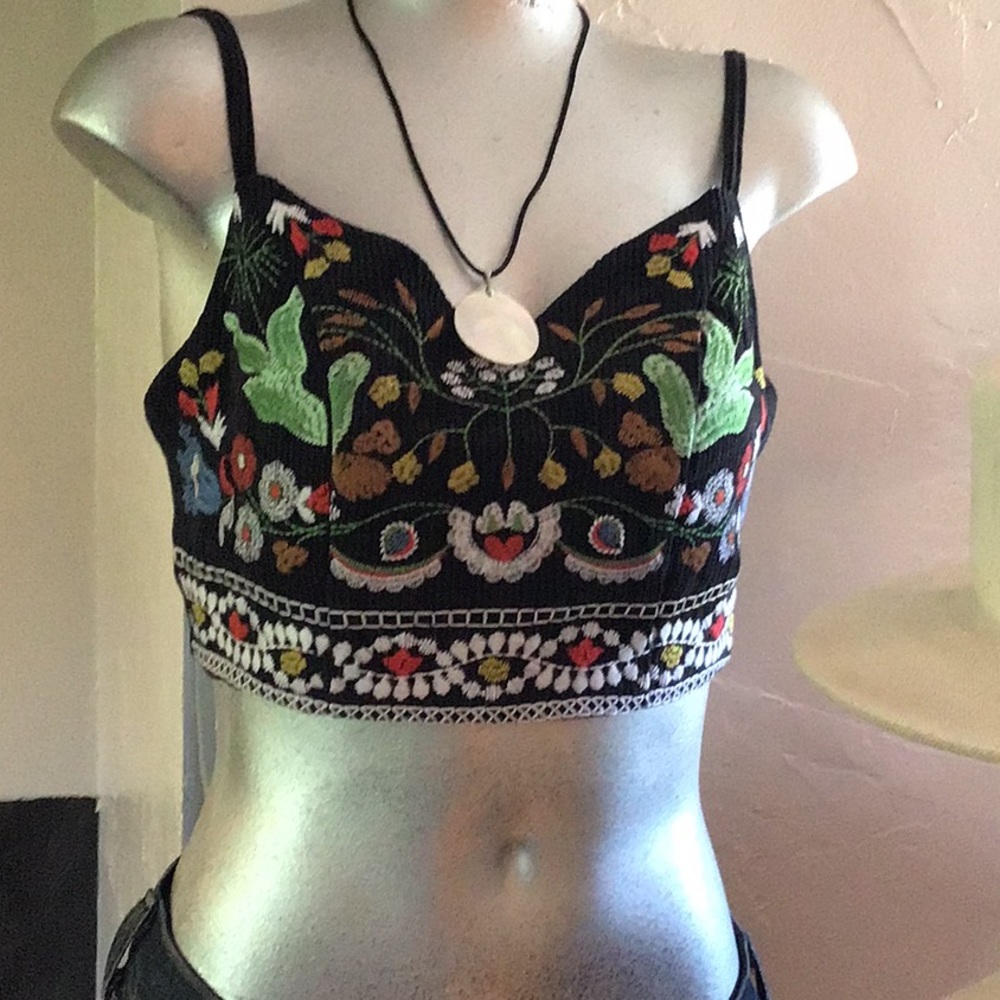 L’ATISTE top new with tags